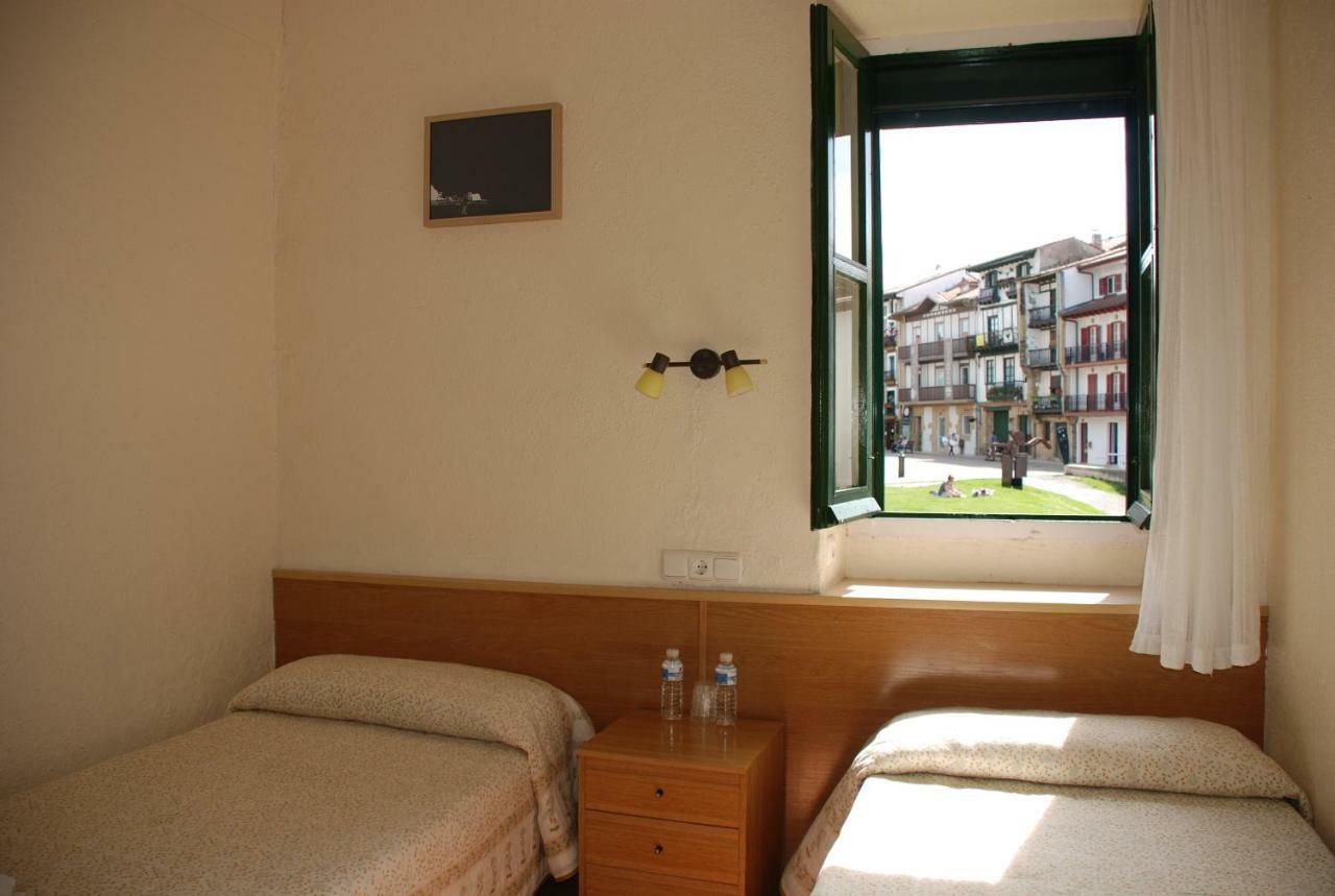 Hostal Zaragoza Hondarribia Kültér fotó