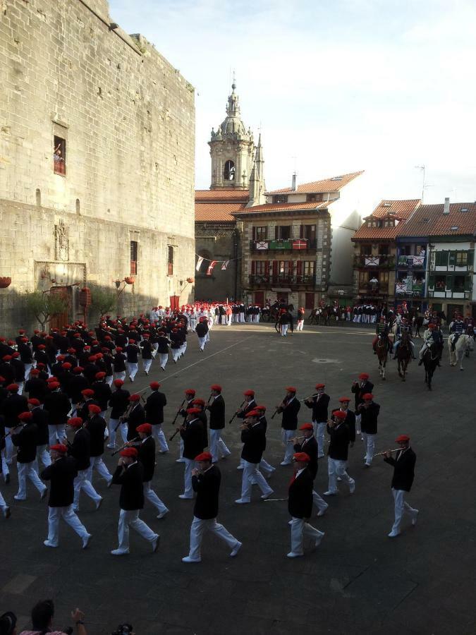 Hostal Zaragoza Hondarribia Kültér fotó